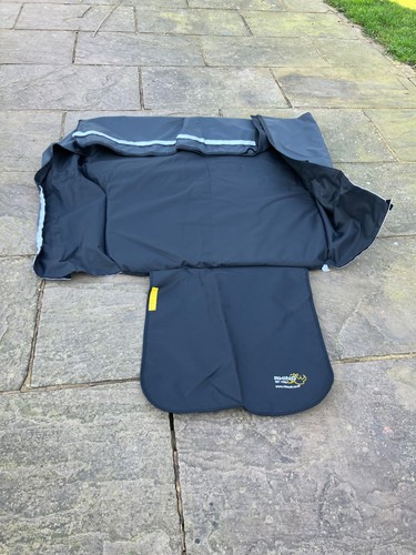 New unused rhino boot - unused,